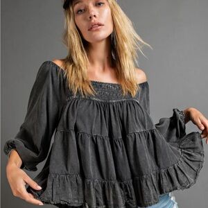 Lucky Brand 3/4 sleeve top in gray size M